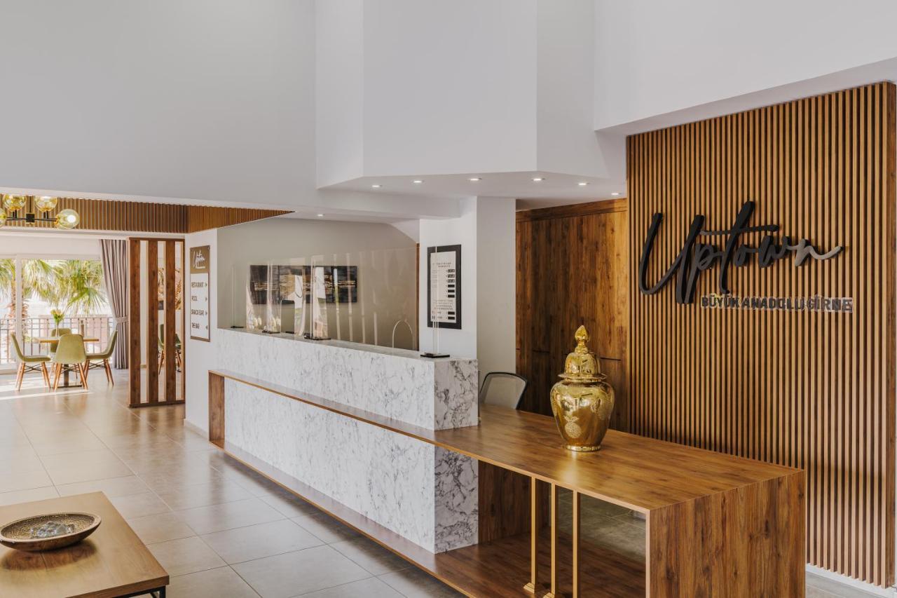 Uptown Bueyuek Anadolu Girne Hotel Exterior photo