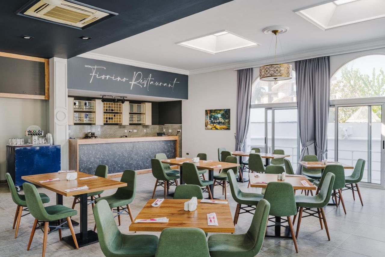 Uptown Bueyuek Anadolu Girne Hotel Exterior photo