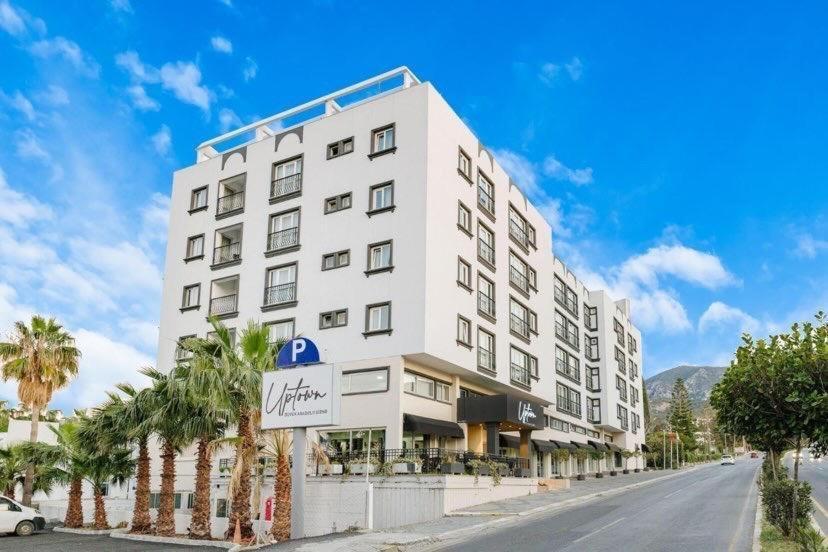 Uptown Bueyuek Anadolu Girne Hotel Exterior photo