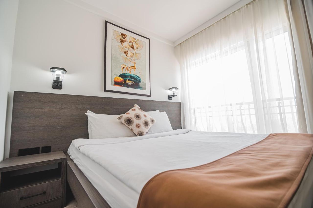Uptown Bueyuek Anadolu Girne Hotel Exterior photo